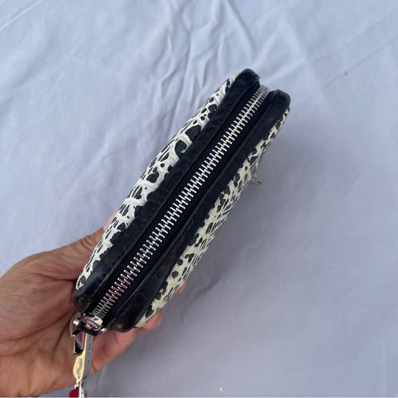Alexander Wang Fumo Black White Red Embossed Leather Wristlet Zip Around Wallet - Picture 8 of 17